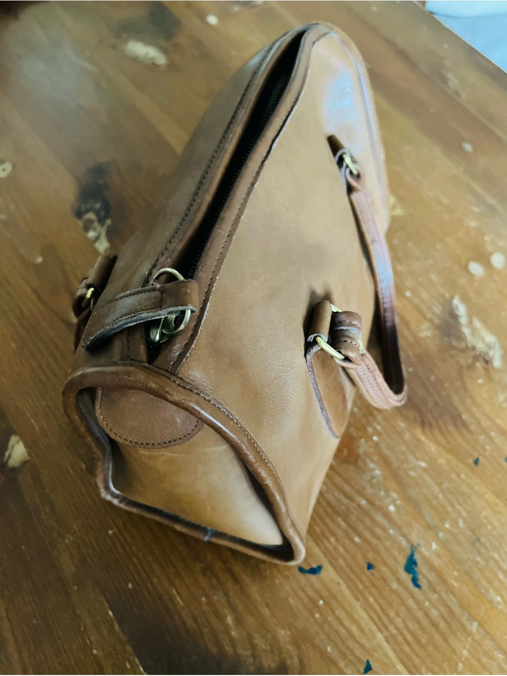 Vintage 1994 Coach Tan Leather Tote with Brass Accents - Picture 4 of 4